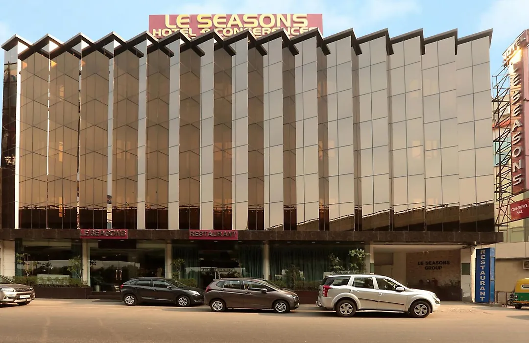 Airport Hotel Le Seasons New Delhi-1